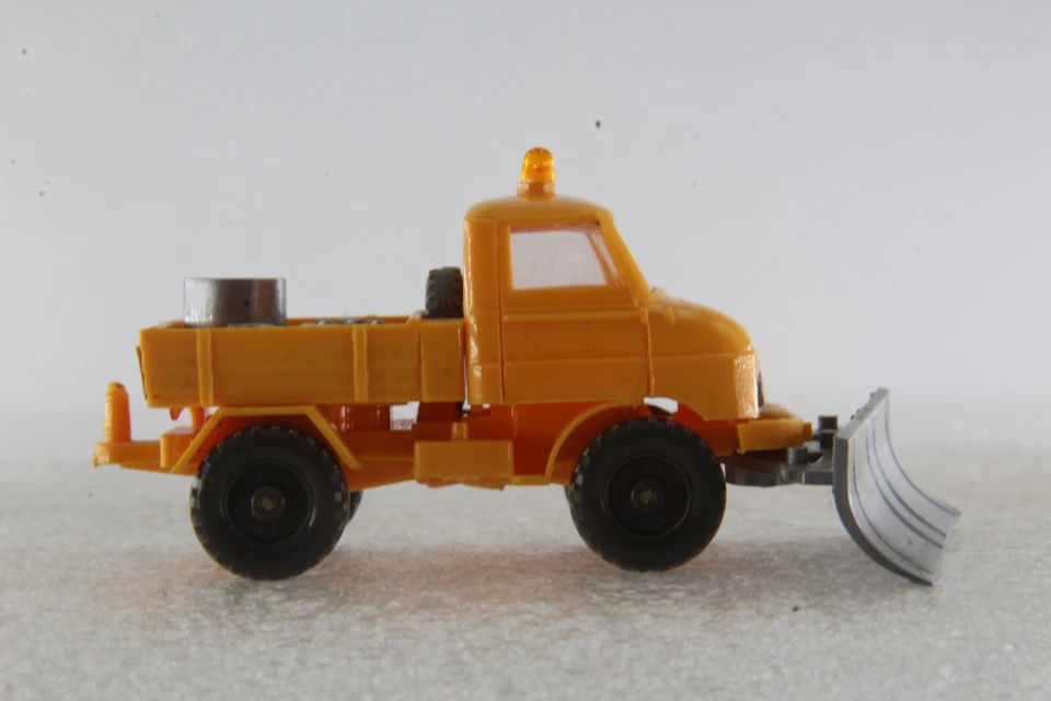 Wiking 1:87 Unimog A.S.S Alt LKW MB 411 Kommunal Schneepflug GK 642/2C CS 483/2B - Bild 4 von 4