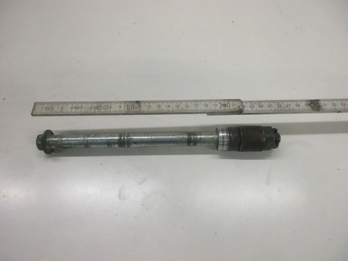 Kawasaki KE 125 Typ K1 Steckachse hinten 15 mm Achse Hinterrad Felge axle wheel