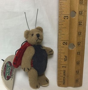 “Lady Bug” Bear by GANZ Cottage Collectibles 2 1/2”~ Designed by Mary Holstad
