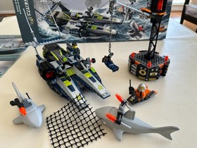 LEGO Agents Mission 4 Speedboat Rescue (8633) - Complete in Excellent Condition