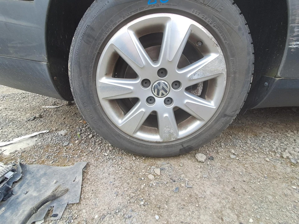 Used Air Cleaner Assembly fits: 2007 Volkswagen Passat 2.0 Grade A - Image 4 of 4