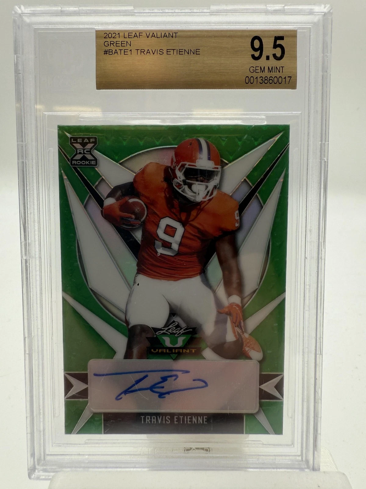 Travis Etienne Leaf Metal Draft Autographs #BATE1 Green Mojo