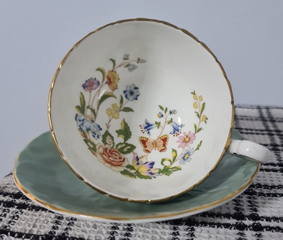 AYNSLEY Teetasse und Untertasse Cottage Garden grün / blau Bone China England