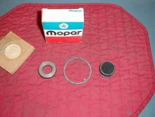 NOS MOPAR 1959-78 A/C COMPRESSOR CRANKSHAFT SEAL KIT