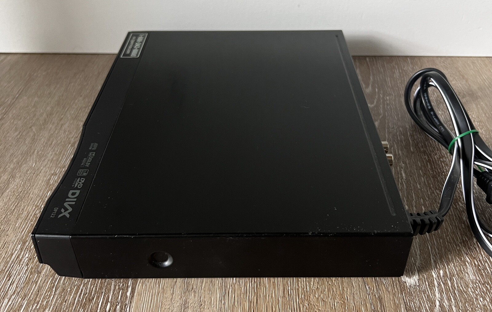 LG DP122 DVD Player w/ AV Cables NO REMOTE eBay