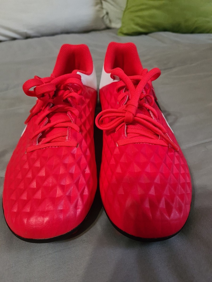 Mens Nike Legend 8 Club FG/MG Crimson Tiempo Soccer Cleats 