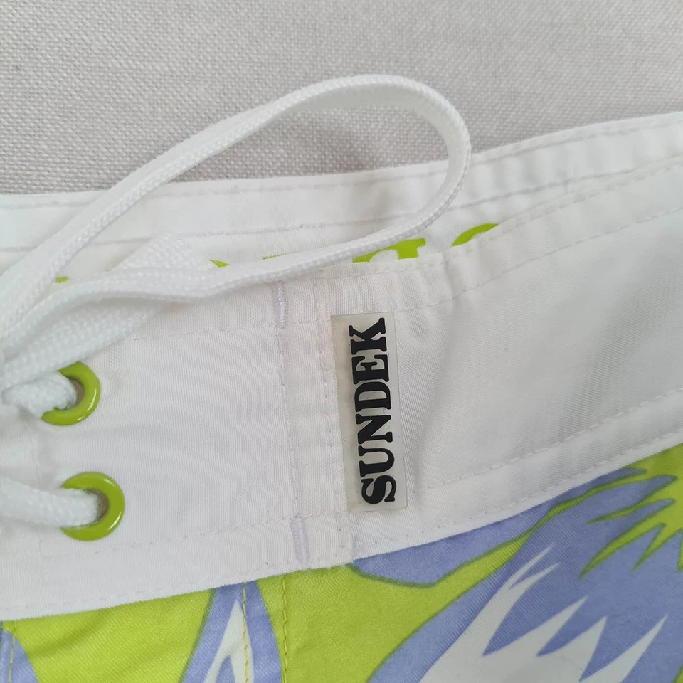 Pantalones cortos de natación Sundek para hombre talla W32 Bermudas playa surf forrados florales Foto 4 de 4