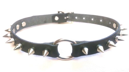 12 Spiked stud O Ring Choker Necklace 