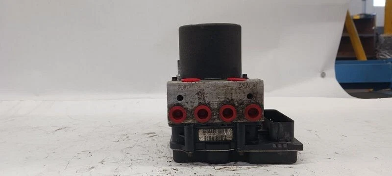 2009-2013 Chevrolet Silverado GMC Sierra 1500 Anti Lock Brake Pump Assembly OEM - Image 4 of 4