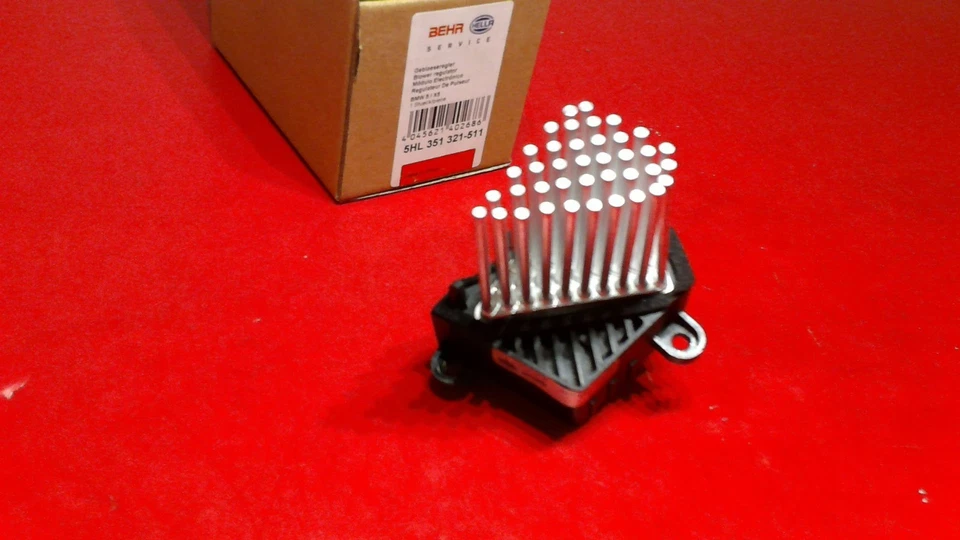 Regulador motor soplador BMW HVAC BEHR E46 E39 E83 E53 HELLA 64116923204 Foto 4 de 4