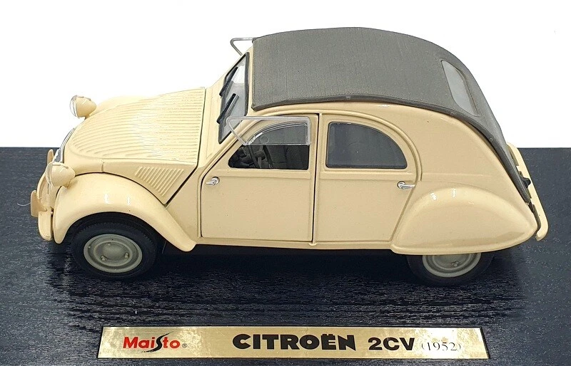 Maisto 1/18 Scale Diecast 31834 - Citroen 2CV 1952 - Cream/Grey - Image 3 of 4