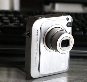 Fujifilm FinePix F610 Digitalkamera - Ersatzteile