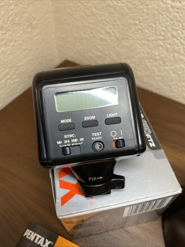 NEW In Box Pentax AF-330 FTZ Shoe Mount Electronic Flash for Pentax AF Cameras - Picture 4 of 17