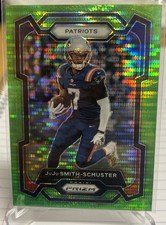 2023 Prizm Neon Green Pulsar #204 JuJu Smith-Schuster Patriots Steelers CHIEFS