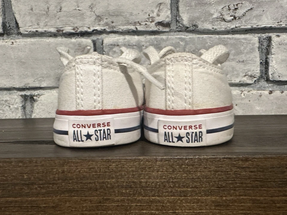 Zapatos Converse All Star de lona para niños pequeños niños talla 6 blancos bajos unisex Foto 2 de 4