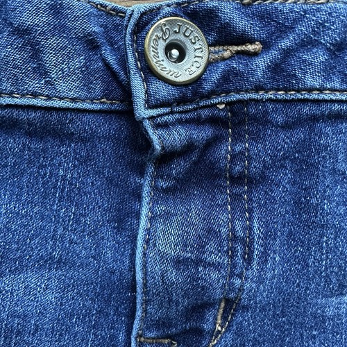 Justice girls jean shorts size 12R with heart logo on left above front pocket - Picture 6 of 24