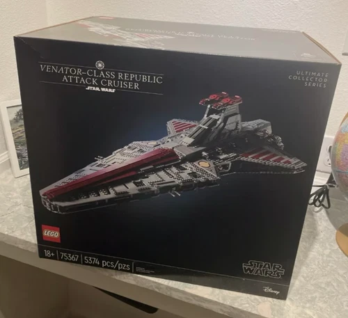 LEGO Star Wars: Venator-Class Republic Attack Cruiser (75367) SEALED - Free Ship