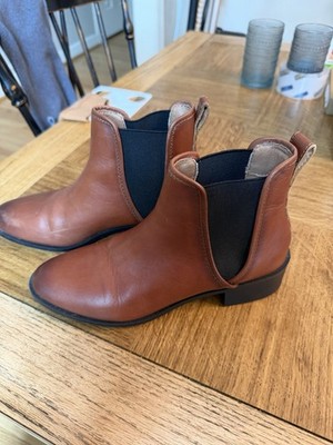 Steve Madden Dare Women's Leather Chelsea Ankle Boots Almond Toe Slip-On 8.5M