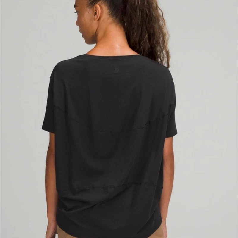 lululemon back in action t shirt shirt