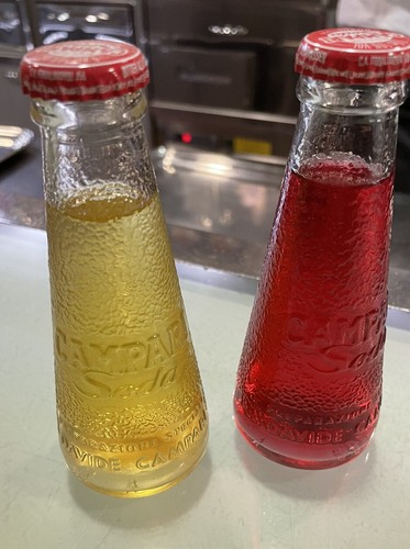 Campari Soda En Bouteille - Défaut De Fabrication Sans Colorant - Pièce Rare Collection