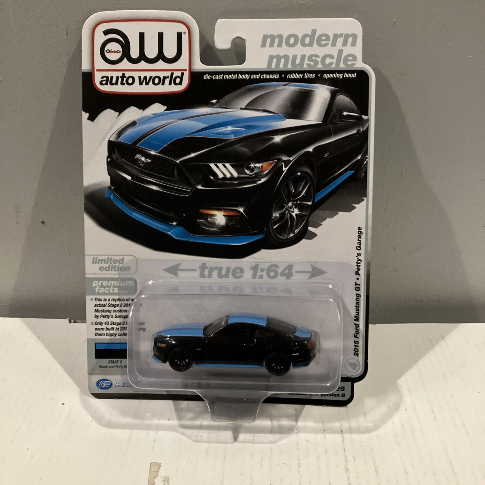 2015 Ford Mustang GT Petty’s Garage Blue Black 1/64 Auto World Model