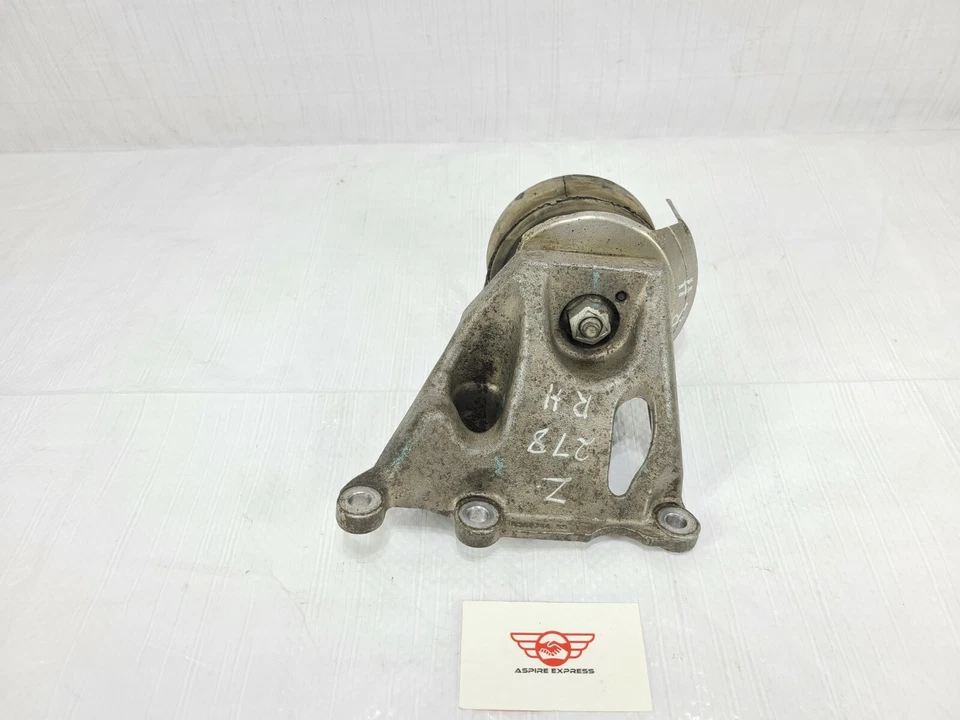 2005-2011 Cadillac STS Engine Motor Mount & Bracket Right Side RWD OEM 25971089 - Image 3 of 4