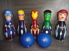 What Kids Want Rare Marvel bowling pin set with character heads Room Decor Toys
