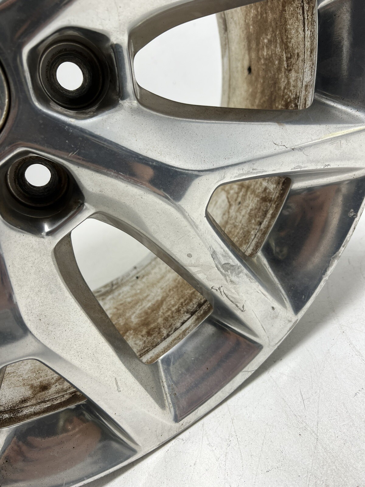 17 Ford Expedition Limited  Wheel Rim 20x8.5 PN FL14-1007-TA OEM USED SOLD AS IS