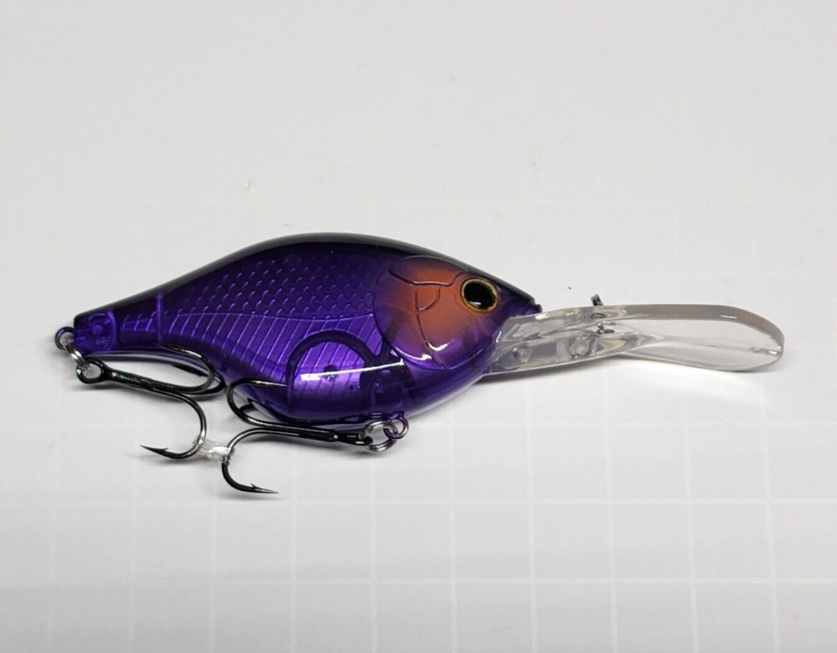 Custom Hard Knocking Mid Diving Crankbait in June Bug Gill Dives