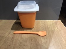 Chill Factor Delicious & Healthy Frozen Yoghurt Maker Squeeze Cup With 1 Spoon