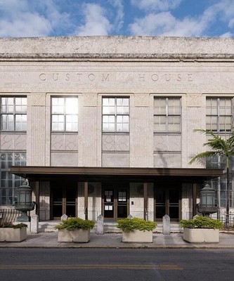 Photo:Key West Florida Sidney M Aronovitz Courthouse 2013 Custom House
