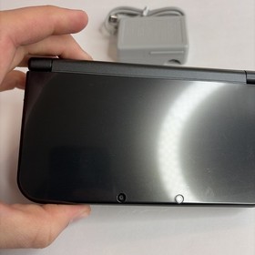 Nice! New Nintendo 3DS XL Gray Black Console W Charger Stylus US Version