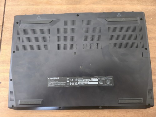 ACER Predator Triton 300 i7-11800h RTX 3070 16gb 1tb 144hz Gaming Laptop - Afbeelding 9 van 12