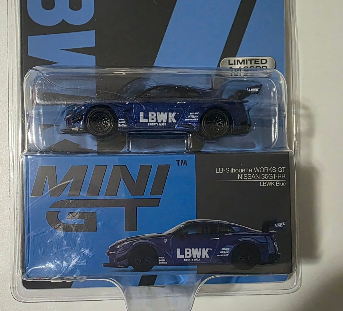 Mini GT LB- NISSAN 35GT-RR Ver.2 LBWK Blue #299 --Cracked blister