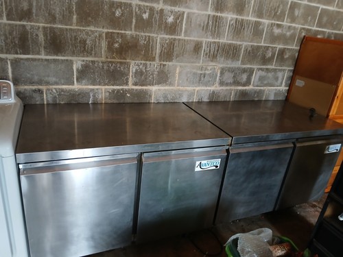 Avantco Commercial 2 Door Undercounter Refrigerator Stainless Steel 2Doors