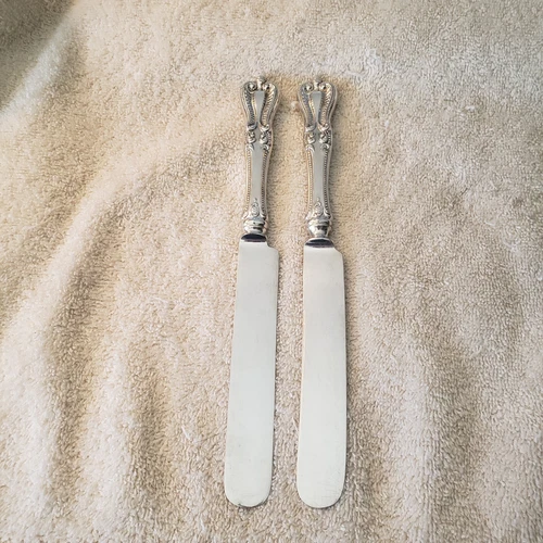 OLD COLONIAL by TOWLE sterling silver Pair LUNCHEON KNIVES Blunt SP Blades 8.75"