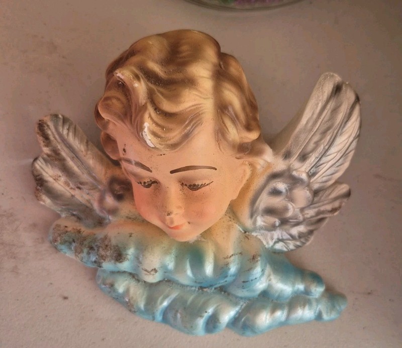 Vtg Angel Wall Hanging Ornament 3D Ceramic/chalkware?