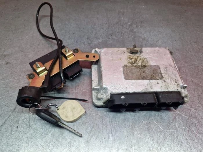 Centralina motore Seat Inca 9KS 038906013AN P22713651 - Immagine 4 di 4