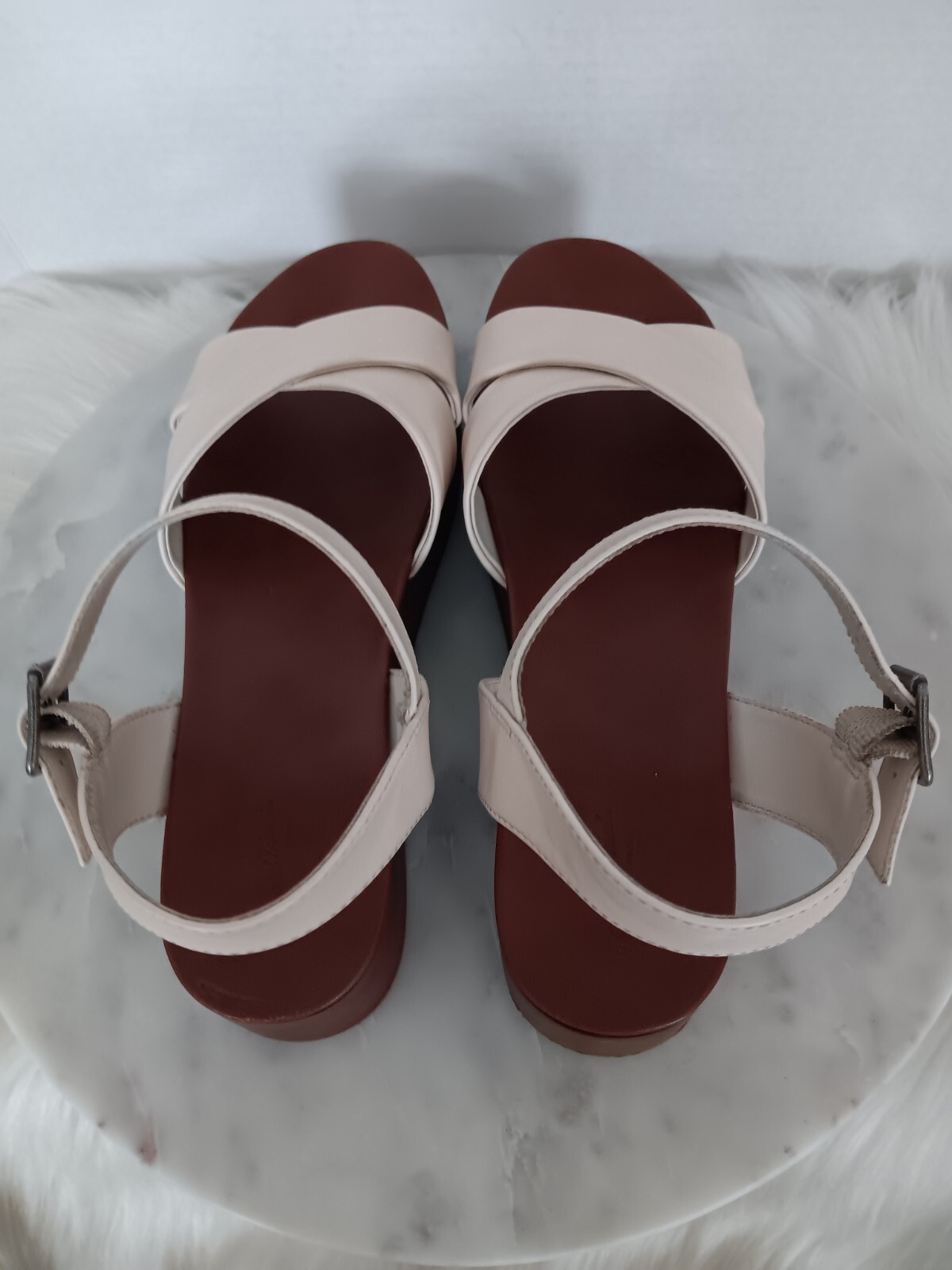 Universal Thread Women’s 9.5 Platform Sandals Fau… - image 8