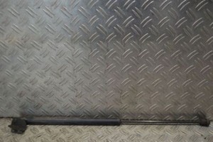 KIA SORENTO I (JC) 2.5 CRDI 811813E011 Gasfeder, Motorhaube vorne rechts