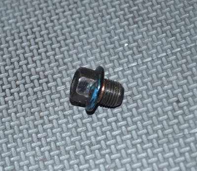 11-17 Nissan Juke 1.6L Turbo Oil Pan Drain Plug 11128-01M0B OEM