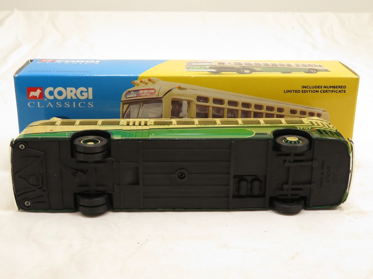 Corgi 54002 Madison Avenue-GM 4506 NIB | eBay