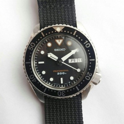 SEIKO Diver 7C43-6010 Vintage 1987 Quartz 200m Black Dial Men's