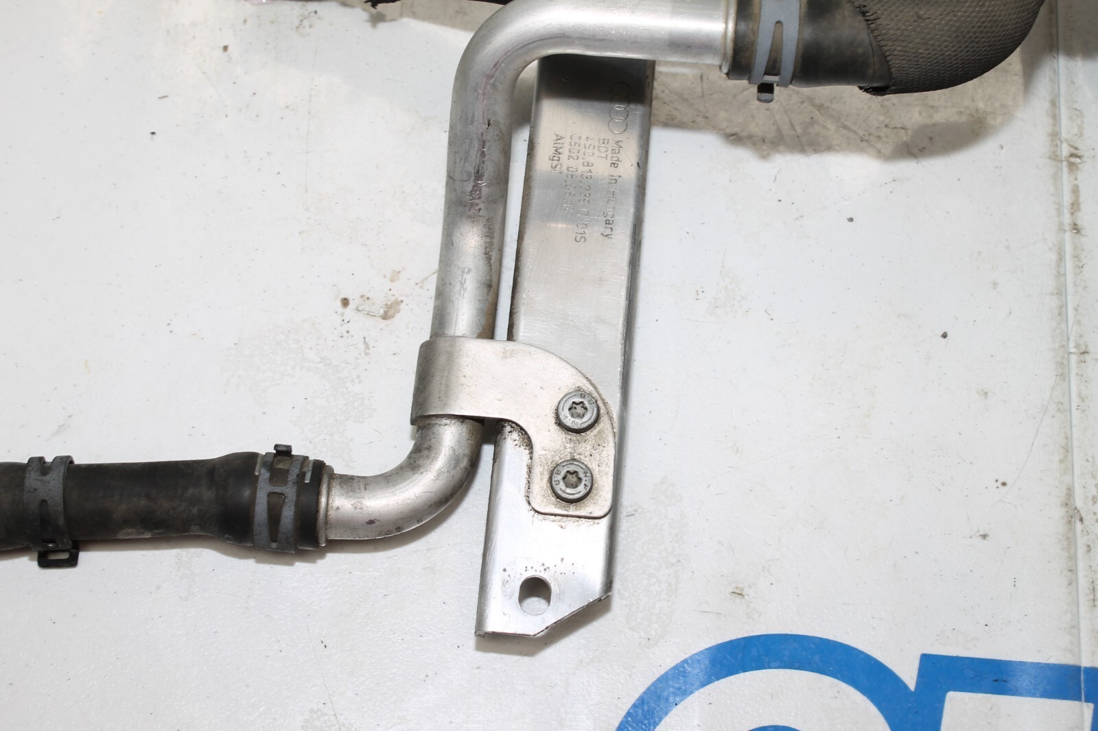 Lamborghini Huracan 2015-2020 Auxiliary water pump P/N 06H121601N