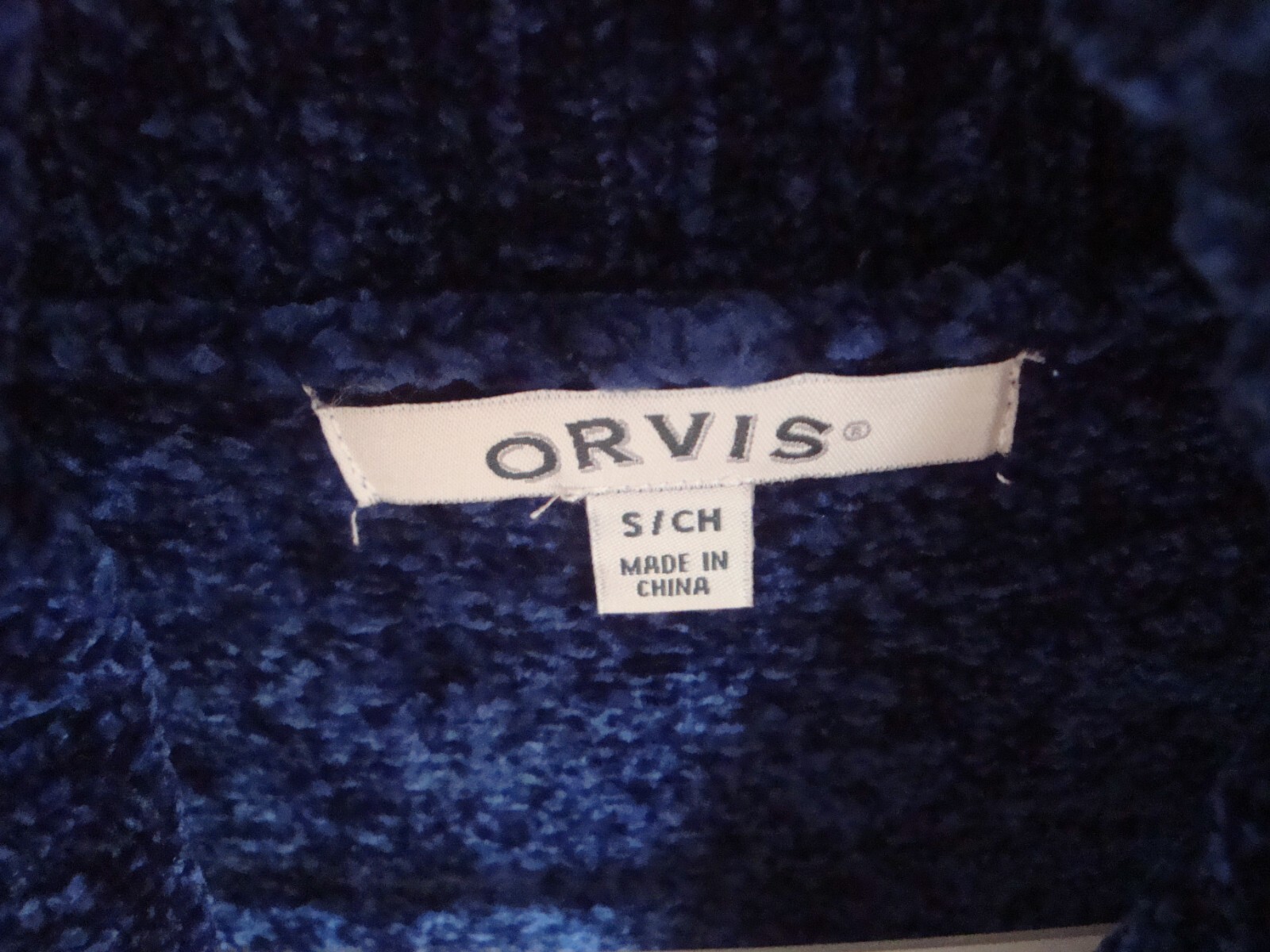 LOVELY ORVIS 100% POLYESTER SOFT SOLID BLUE CHENI… - image 2