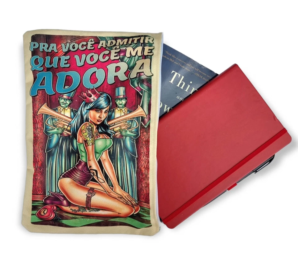 Pitty Me Adora Vintage Retro Pin Up Tablet & E-Book Reader Case Bag Suede Fabric - Image 2 of 2