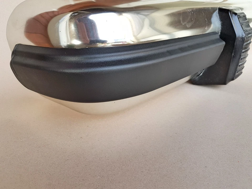 Protectores de rayas Nerf de parachoques OEM - Jeep SJ Grand Wagoneer 1984-91 - Kit trasero solamente Foto 3 de 4