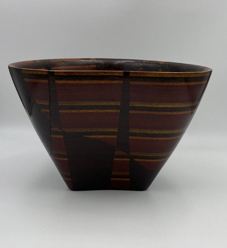 Peter Petrochko 1996 Hand Made Heart Wenge 10 x 7 inch Wood Bowl Flawed - Picture 5 of 7