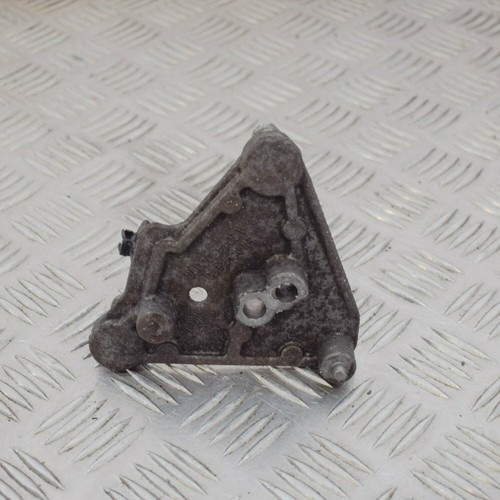 Mercedes Benz C Klasse C204 ABS Pumpenhalter A2044300010 2013 3.5 Benzin 225KW