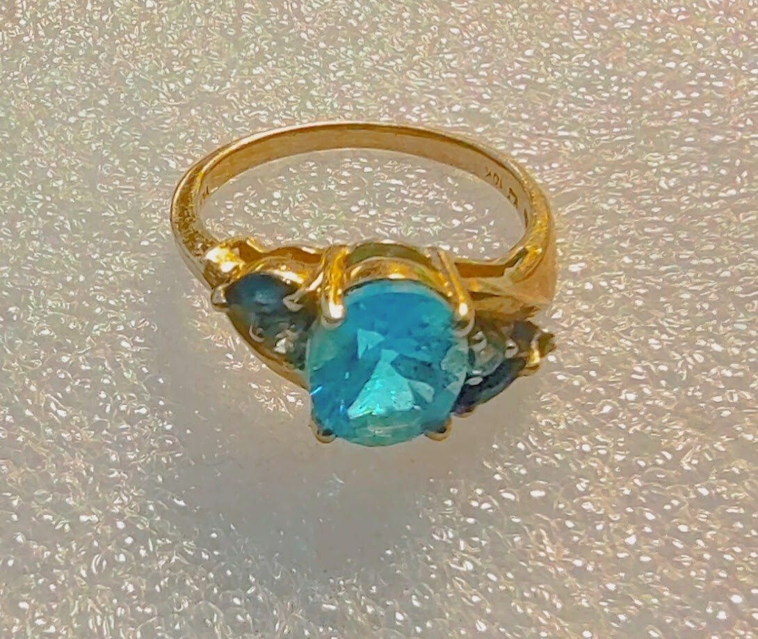 10K Solid Yellow Gold Ring with Multi-Colored Sto… - image 3